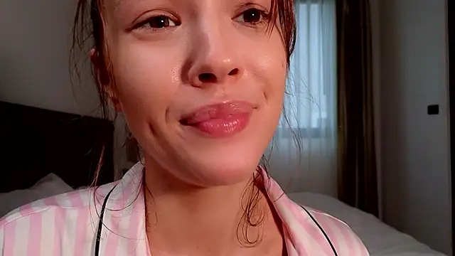 DemiDee online show from 10.29.25