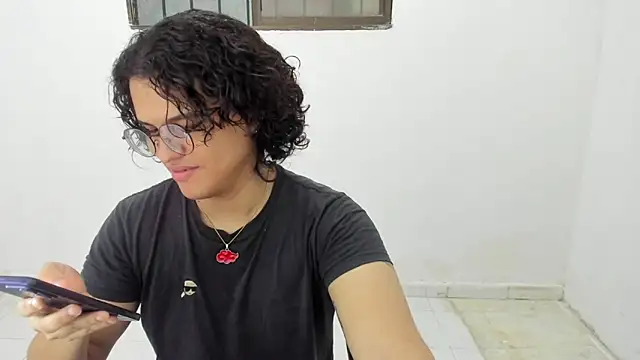 Diane blossom online show from 12.04.25