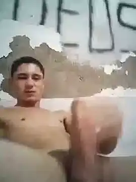 Snapshot of shuelldin chatting on 03.12.25 shuelldin online show from 03.12.25