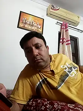 innocentboy1987 online show from 09.11.25