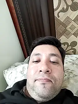 innocentboy1987 online show from 10.03.25