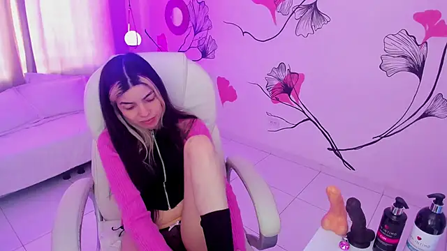 Isabela Fiorelli online show from 11.18.25