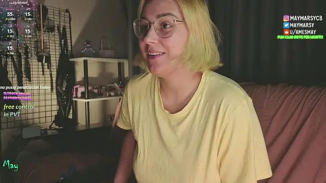 Snapshot of may_marsy chatting on 12.03.25 may marsy online show from 12.03.25