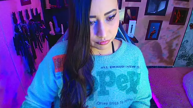 Snapshot of cherryy_bombshelll chatting on 01.09.26 cherryy bombshelll online show from 01.09.26