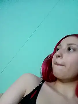 Snapshot of sweet_karma__ chatting on 02.18.25 sweet karma online show from 02.18.25