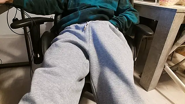 ademandjulia online show from 03.21.26