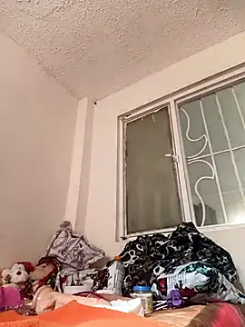 Snapshot of Kaira69 chatting on 09.16.25 Kaira69 online show from 09.16.25