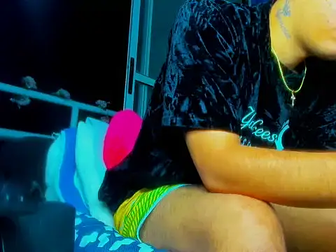 Snapshot of Alessandro_1610 chatting on 11.06.25 Alessandro 1610 online show from 11.06.25