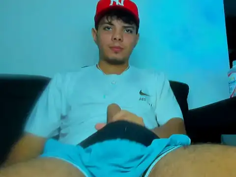 Snapshot of Alessandro_1610 chatting on 02.20.26 Alessandro 1610 online show from 02.20.26