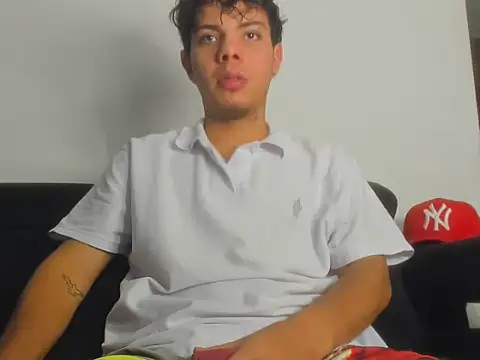 Snapshot of Alessandro_1610 chatting on 03.03.26 Alessandro 1610 online show from 03.03.26