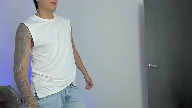 hugosan12 online show from 09.16.25