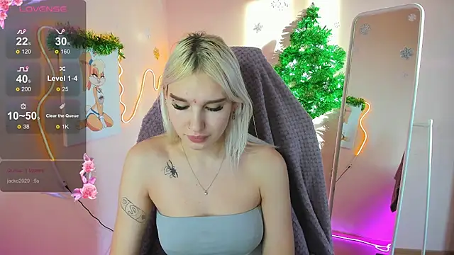 EvelinaLuu online show from 01.18.26