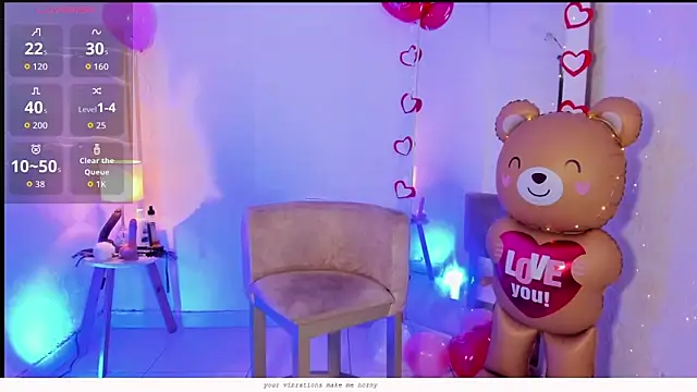 Snapshot of Emylyjonhs chatting on 02.15.26 Emylyjonhs online show from 02.15.26