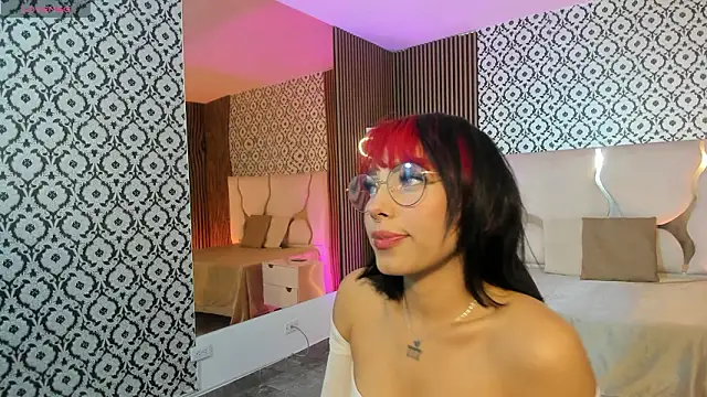 Issa tay1 online show from 03.17.26