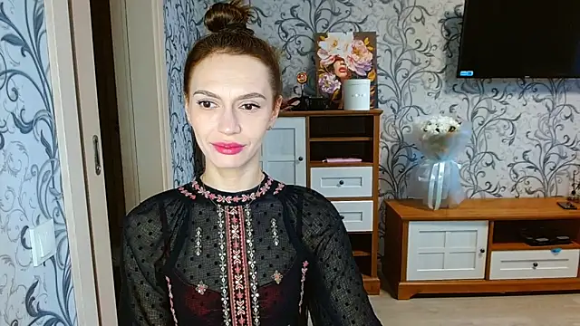 Lady Sunshine  online show from 10.15.25