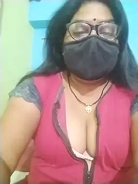 Snapshot of fuunalka chatting on 10.18.25 fuunalka online show from 10.18.25