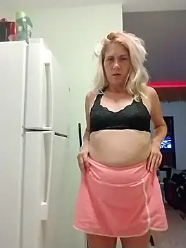 Skippydippy99 online show from 10.05.25