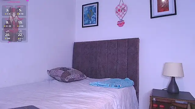 Snapshot of Dhalila_ chatting on 03.12.26 Dhalila online show from 03.12.26