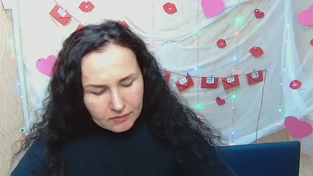 Miroslava Happi online show from 02.09.25