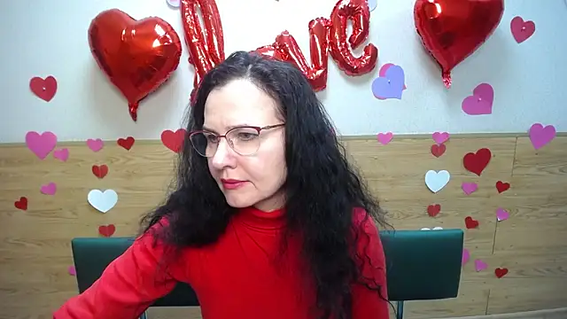 Miroslava Happi online show from 02.24.25