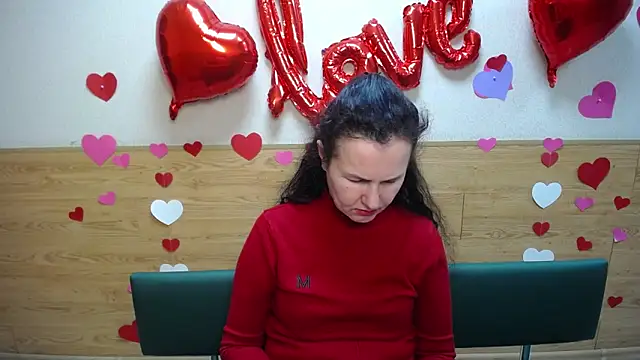 Miroslava Happi online show from 03.12.25