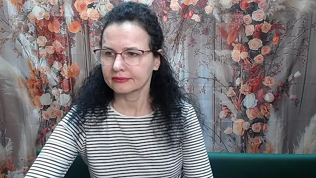Miroslava Happi online show from 04.26.26
