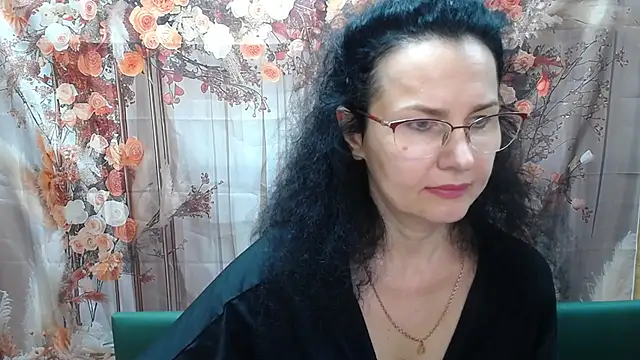 Miroslava Happi online show from 07.11.26