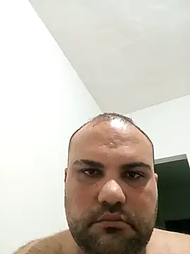 Snapshot of Felipe_OwnZ chatting on 10.30.25 Felipe OwnZ online show from 10.30.25