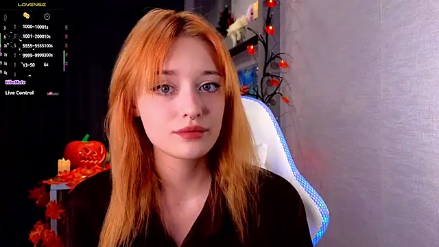 Hisoka akerley online show from 10.24.25