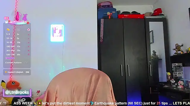 Snapshot of Annaa_Brooks chatting on 10.12.25 Annaa Brooks online show from 10.12.25