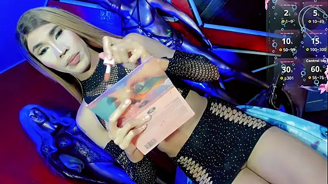 emelly horny  online show from 11.11.25