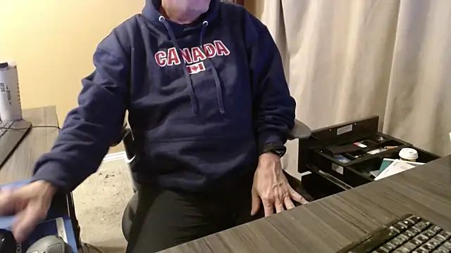 Snapshot of olderandwiser2 chatting on 12.15.25 olderandwiser2 online show from 12.15.25