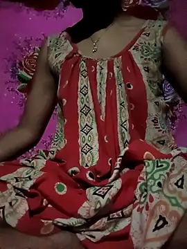 Snapshot of CuteRani001 chatting on 09.16.25 CuteRani001 online show from 09.16.25