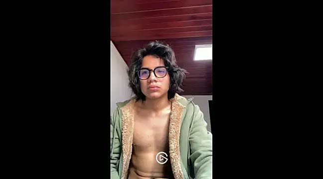 Snapshot of shadowsofgarden chatting on 02.09.25 shadowsofgarden online show from 02.09.25