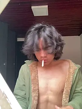 Snapshot of shadowsofgarden chatting on 03.01.25 shadowsofgarden online show from 03.01.25