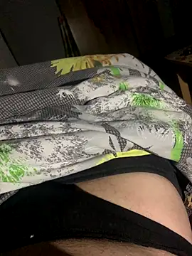 justuser30 online show from 10.24.25