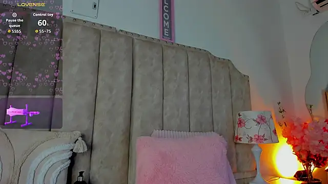 Snapshot of BrithanyParker_ chatting on 05.22.26 BrithanyParker online show from 05.22.26