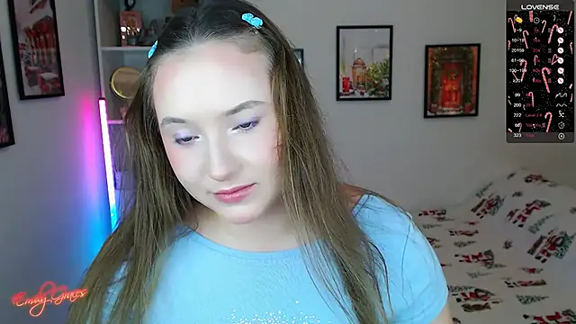 EmilyxxGraces online show from 12.19.25