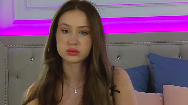 Jackie White  online show from 09.13.25