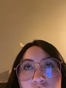 Snapshot of ValentinaOrtiz3 chatting on 11.06.25 ValentinaOrtiz3 online show from 11.06.25