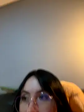 Snapshot of ValentinaOrtiz3 chatting on 11.23.25 ValentinaOrtiz3 online show from 11.23.25