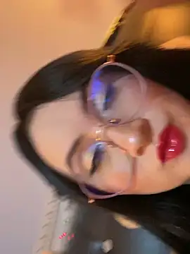 Snapshot of ValentinaOrtiz3 chatting on 12.05.25 ValentinaOrtiz3 online show from 12.05.25