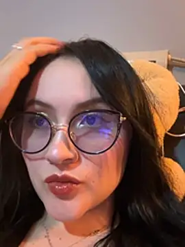 Snapshot of ValentinaOrtiz3 chatting on 02.04.26 ValentinaOrtiz3 online show from 02.04.26