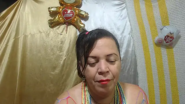 alina maturehot online show from 03.18.25