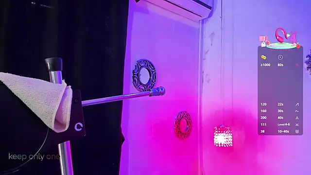 Snapshot of lanna_brunette chatting on 01.08.26 lanna brunette online show from 01.08.26