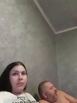 Snapshot of Greta_Tamar chatting on 12.04.25 Greta Tamar online show from 12.04.25