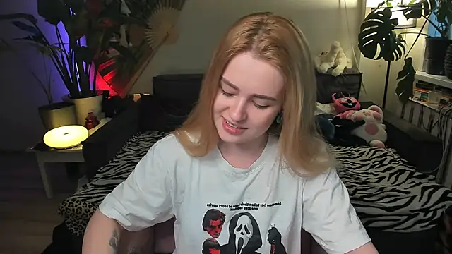 Alexa Pirs online show from 03.15.26