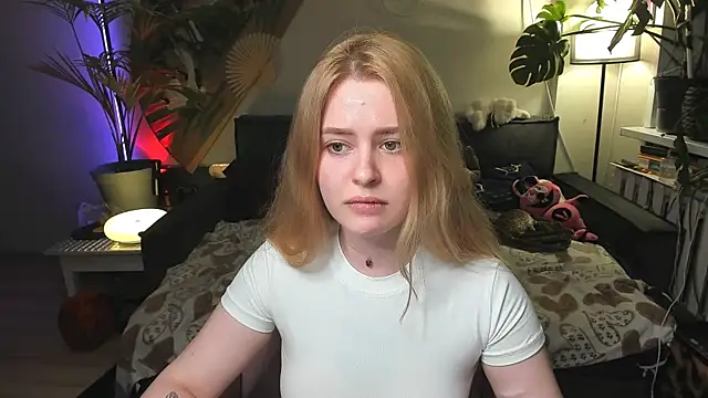 Alexa Pirs online show from 05.16.26