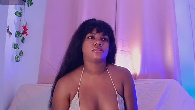 Snapshot of Daphnewalker__ chatting on 06.29.26 Daphnewalker online show from 06.29.26