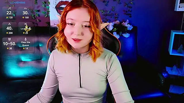 Snapshot of MizukiNoYoru chatting on 03.20.25 MizukiNoYoru online show from 03.20.25